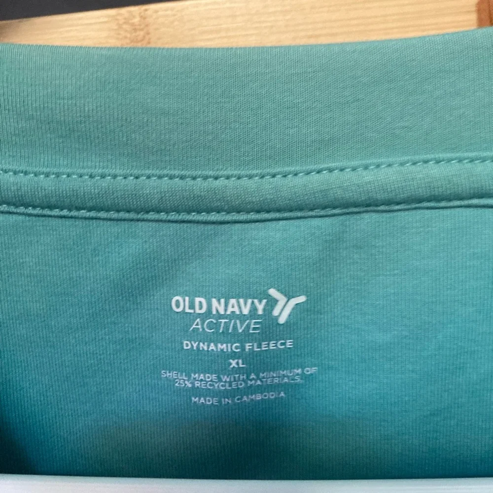 Old Navy Teal Cropped Sweatshirt - Picture 2 of 2